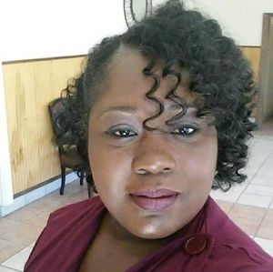 Meet your Posher, Kimberly